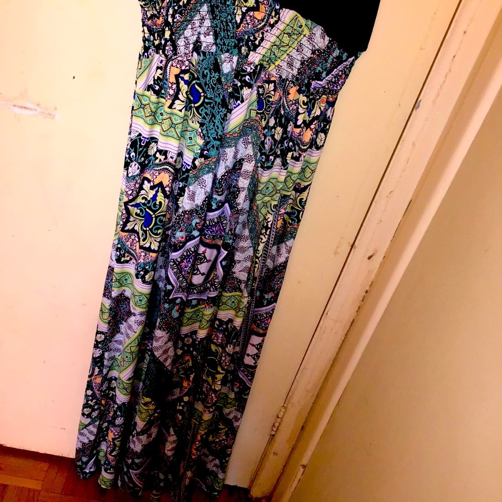 Full length Dress - Picture 3 of 3